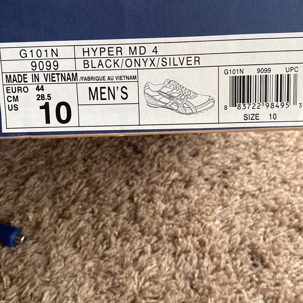Track shoes - Picture 3 of 7